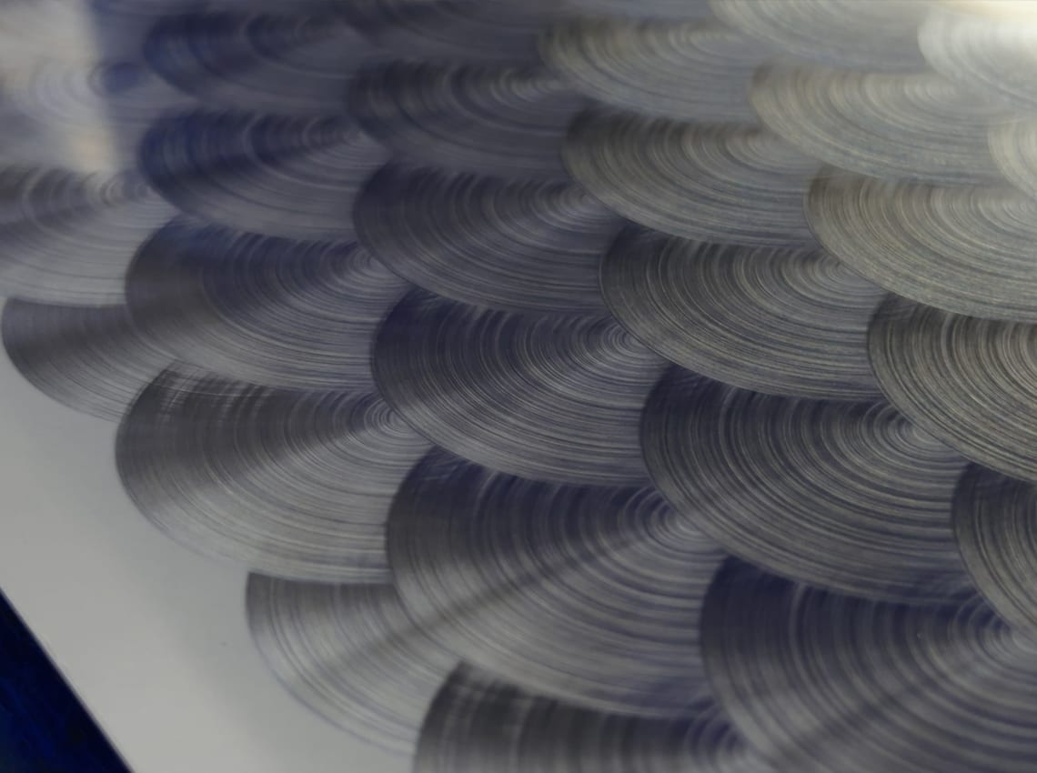 Circular ground stainless steel sheet